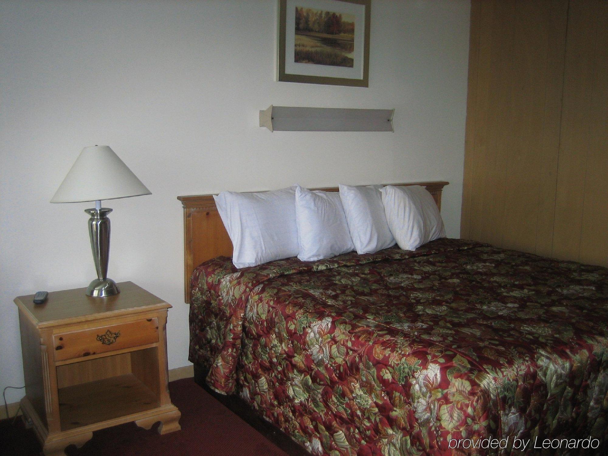 Budgetel Inn Glens Falls-Lake George-Saratoga المظهر الخارجي الصورة