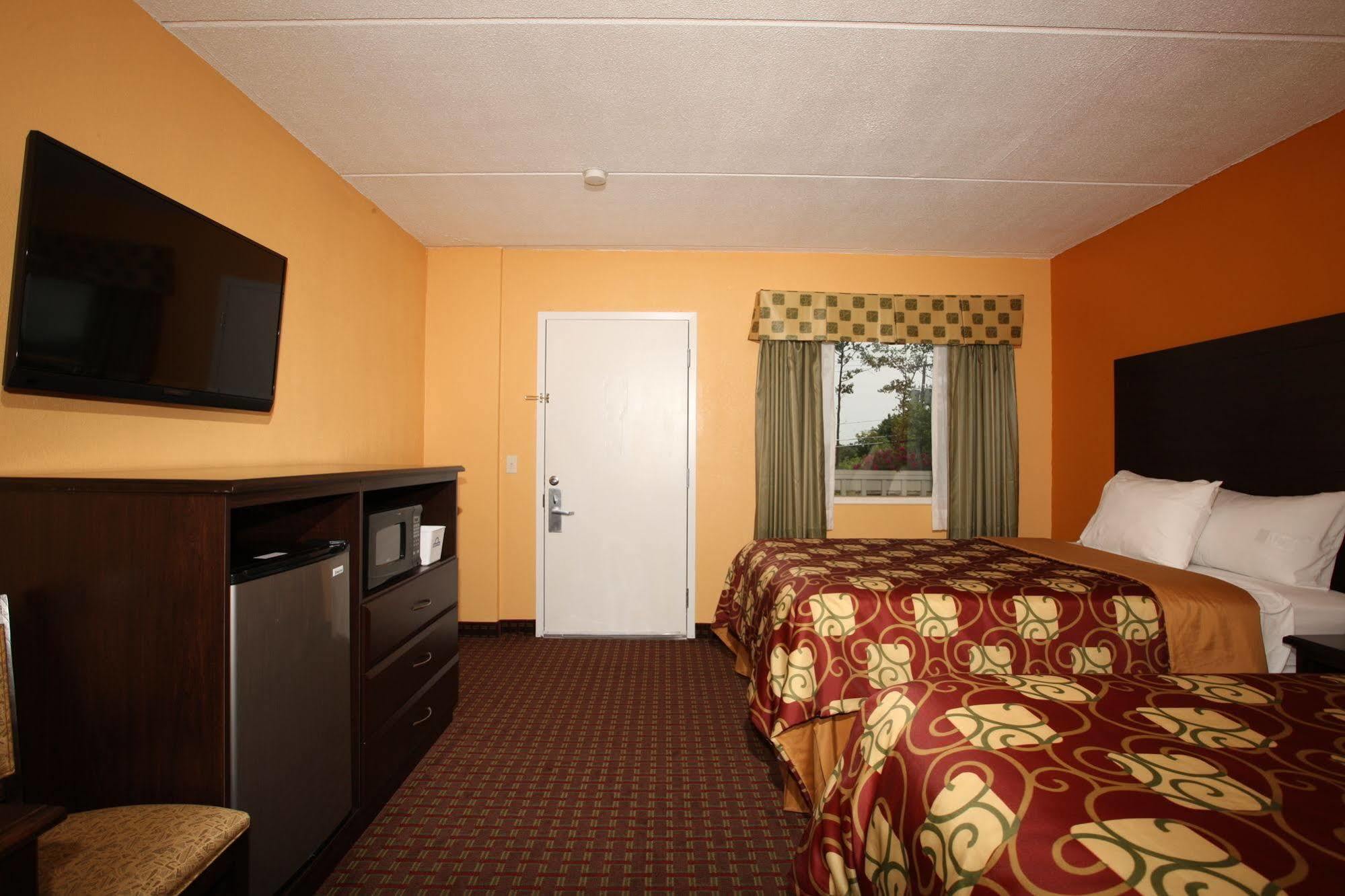 Budgetel Inn Glens Falls-Lake George-Saratoga المظهر الخارجي الصورة